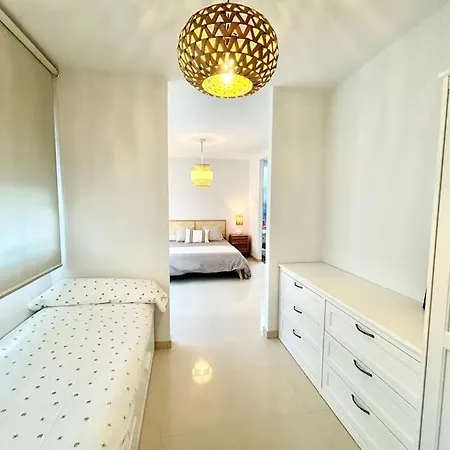 Holiday home Increible Con Piscina Muy Cerca De La Playa